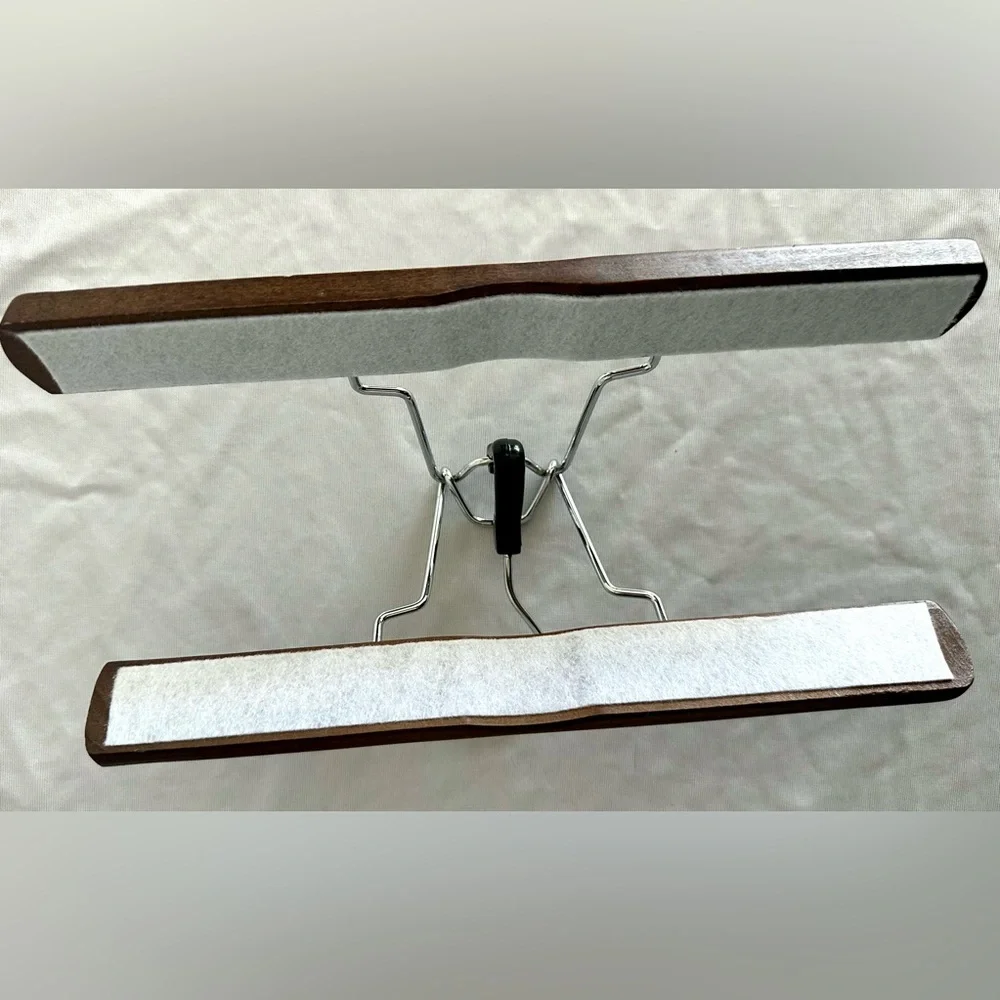 Zober Lot of 28 Solid Wood Skirt Pants Hangers Swivel Hooks Non-Slip Clips